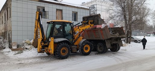 Поиск техники для вывоза строительного мусора стоимость услуг и где заказать - Псков